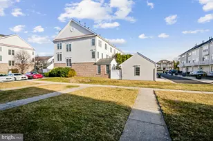 22982 Fox Fire Terrace, Brambleton, VA 20148 - Photo 5