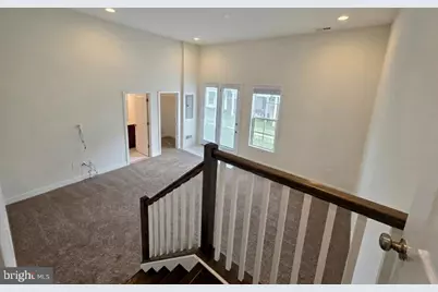 25470 Hartland Orchard Terrace, Chantilly, VA 20152 - Photo 5