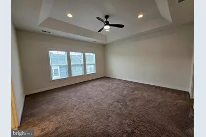 25470 Hartland Orchard Terrace, Chantilly, VA 20152 - Photo 33