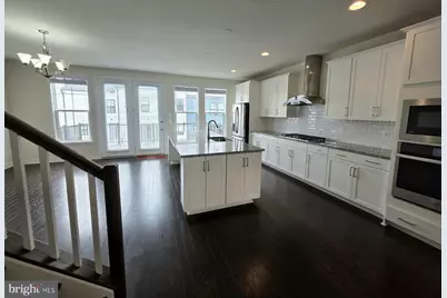 25470 Hartland Orchard Terrace, Chantilly, VA 20152 - Photo 17
