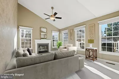 207 Grafton Way NE, Leesburg, VA 20176 - Photo 15