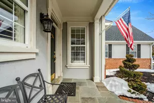 43372 Burke Dale St, Chantilly, VA 20152 - Photo 3