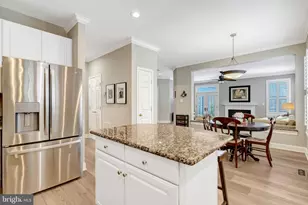 43372 Burke Dale St, Chantilly, VA 20152 - Photo 17