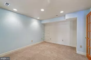 25730 S S Village Dr, Chantilly, VA 20152 - Photo 57