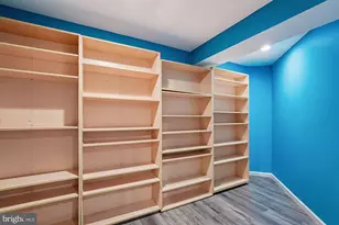 25730 S S Village Dr, Chantilly, VA 20152 - Photo 65