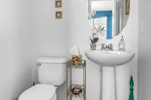 42967 Astell St, Chantilly, VA 20152 - Photo 25