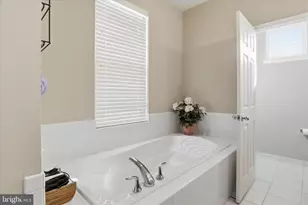 17447 Lethridge Circle, Round Hill, VA 20141 - Photo 25