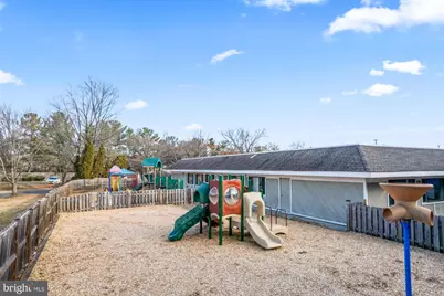 211 Edds Lane, Sterling, VA 20165 - Photo 13