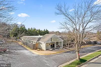 211 Edds Lane, Sterling, VA 20165 - Photo 3