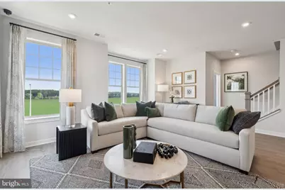 1057 Inferno Terrace SE, Leesburg, VA 20175 - Photo 9