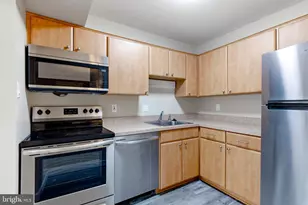 125 Clubhouse Dr SW, Leesburg, VA 20175 - Photo 25