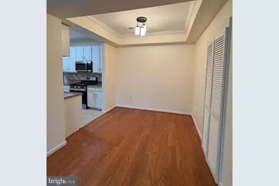 20453 Chesapeake Square #101, Sterling, VA 20165 - Photo 9