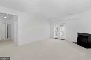 41895 Cathedral Valley Square, Aldie, VA 20105 - Photo 15