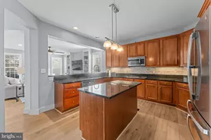 43344 Markham Pl, Ashburn, VA 20147 - Photo 17