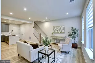 44531 Wolfhound Sq, Ashburn, VA 20147 - Photo 3