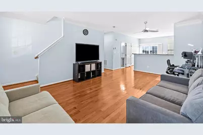 42923 Pamplin Terrace, Chantilly, VA 20152 - Photo 9