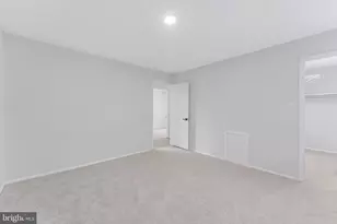 920 Windsor Ct, Sterling, VA 20164 - Photo 21