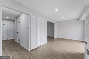 920 Windsor Ct, Sterling, VA 20164 - Photo 9