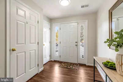 19167 Kepharts Mill Terrace, Leesburg, VA 20176 - Photo 9