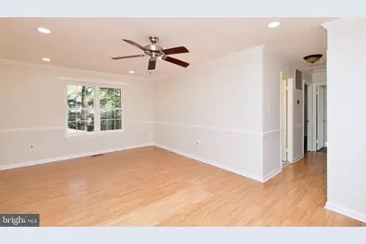 10217 McKean Court, Great Falls, VA 22066 - Photo 7