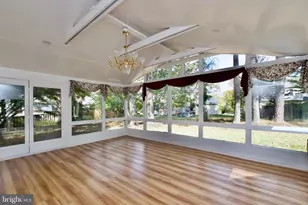 10217 McKean Ct, Great Falls, VA 22066 - Photo 31