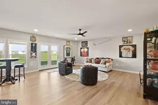 38866 Silver King Cir, Waterford, VA 20197 - Photo 75