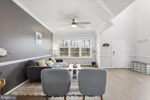 17964 Ridgewood Pl, Round Hill, VA 20141 - Photo 7