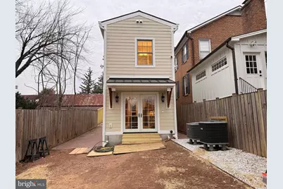 217 W Market Street, Leesburg, VA 20176 - Photo 59