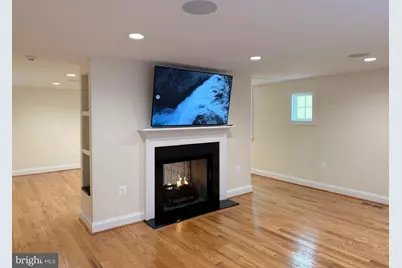 217 W Market Street, Leesburg, VA 20176 - Photo 9