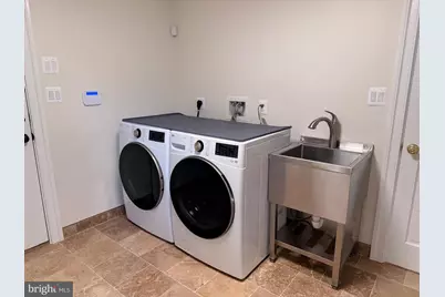 217 W Market Street, Leesburg, VA 20176 - Photo 15