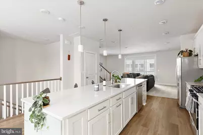 20835 Owenmore Terrace, Sterling, VA 20166 - Photo 9