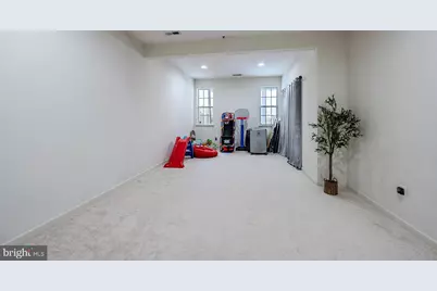 23197 Tradewind Drive, Brambleton, VA 20148 - Photo 25