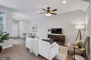 19390 Coppermine Sq, Leesburg, VA 20176 - Photo 21