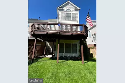 18544 Pineview Square, Leesburg, VA 20176 - Photo 41