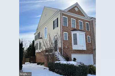 18544 Pineview Square, Leesburg, VA 20176 - Photo 37