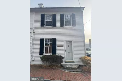 10 Wirt NW, Leesburg, VA 20176 - Photo 1