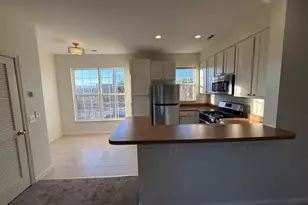 22976 Fontwell Square, Sterling, VA 20166 - Photo 15