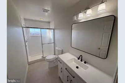 22976 Fontwell Square, Sterling, VA 20166 - Photo 7