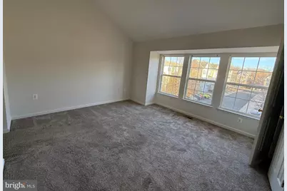 22976 Fontwell Square, Sterling, VA 20166 - Photo 3