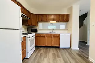 20865 Sandstone Square, Sterling, VA 20165 - Photo 3