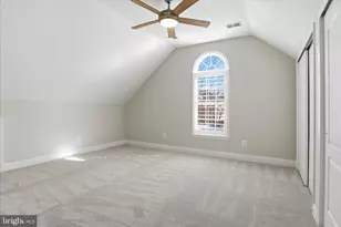 19673 Stanford Hall Pl, Ashburn, VA 20147 - Photo 51