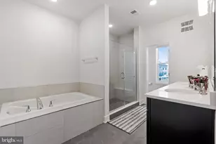 43376 Farringdon Sq, Broadlands, VA 20148 - Photo 27