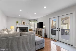 43960 Bidwell Ct, Ashburn, VA 20147 - Photo 19