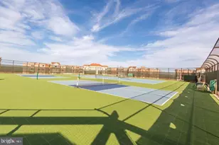 19385 Cypress Ridge Terrace, Leesburg, VA 20176 - Photo 73