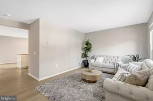 829 Smartts Ln NE, Leesburg, VA 20176 - Photo 5