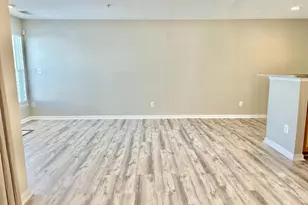 25340 Lake Mist Square, Chantilly, VA 20152 - Photo 9