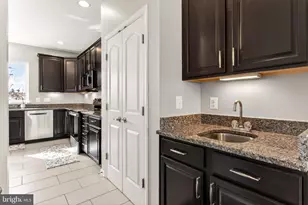 43473 Hopestone Terrace, Chantilly, VA 20152 - Photo 15