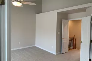 22004 Avonworth Square, Broadlands, VA 20148 - Photo 15