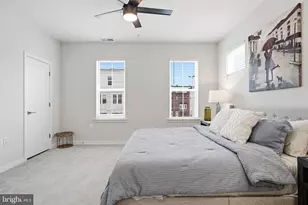 22801 Tawny Pne Sq, Brambleton, VA 20148 - Photo 39