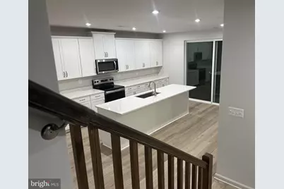 20885 Murry Falls Terrace, Ashburn, VA 20147 - Photo 5